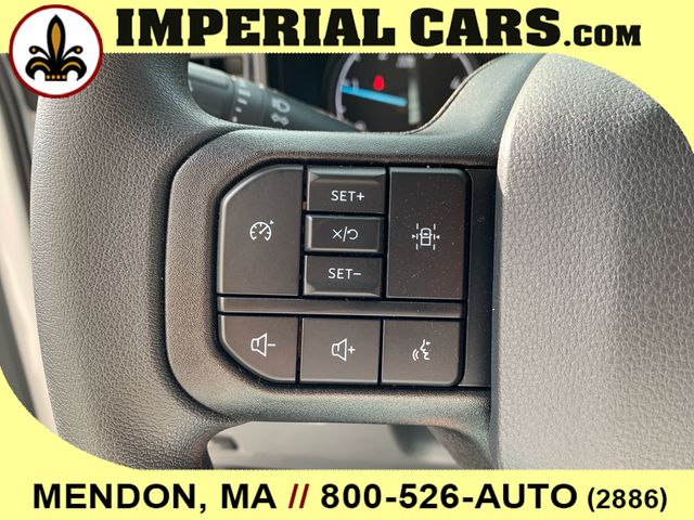 2025 Ford F-350 Super Duty Chassis Cab XL - Photo 19