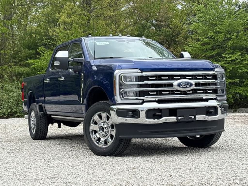 New 2026 Ford F-350 Lariat Truck Crew Cab