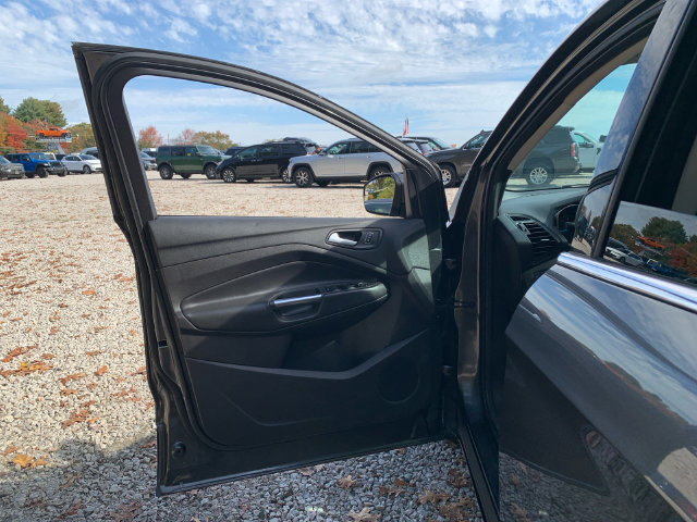 2017 Ford Escape SE - Photo 15