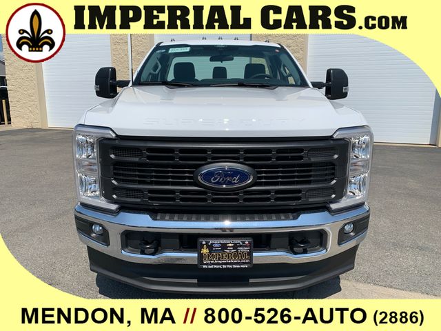 2025 Ford F-250 XL photo 2