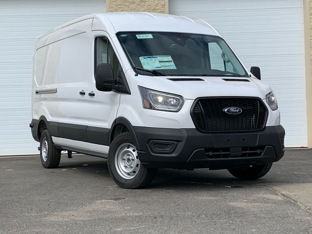 2025 Ford Transit Van Base's photo