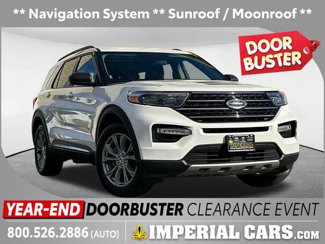 2022 Ford Explorer XLT's photo