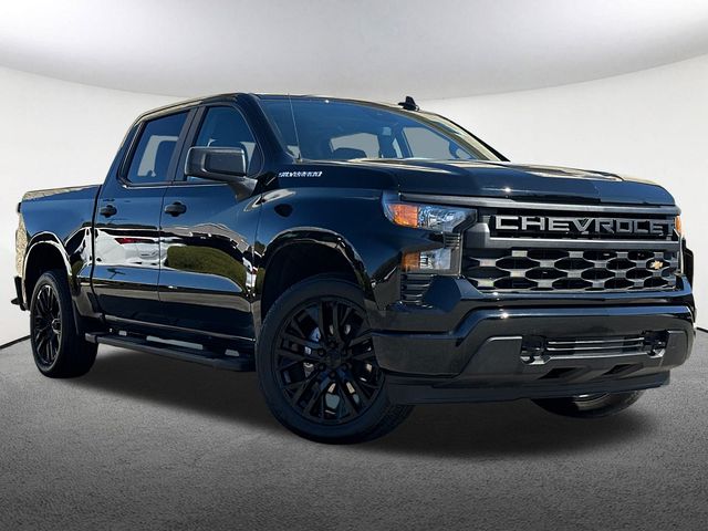 Used 2024 Chevrolet Silverado 1500 Custom with VIN 1GCPDBEK5RZ252540 for sale in Mendon, MA