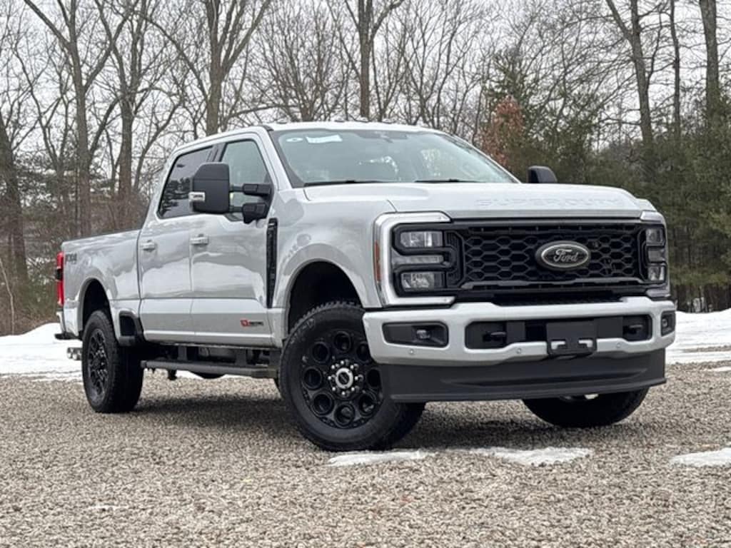 New 2026 Ford F-350 Lariat Truck Crew Cab