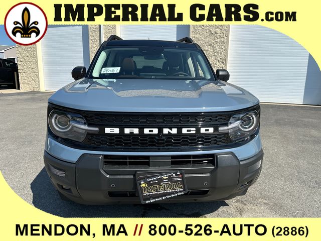 2025 Ford Bronco Sport Outer Banks photo 2