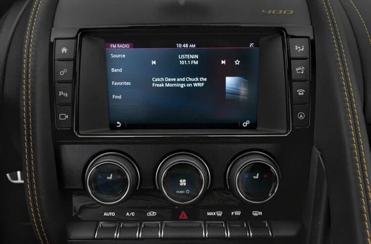 2019 F-TYPE Technology