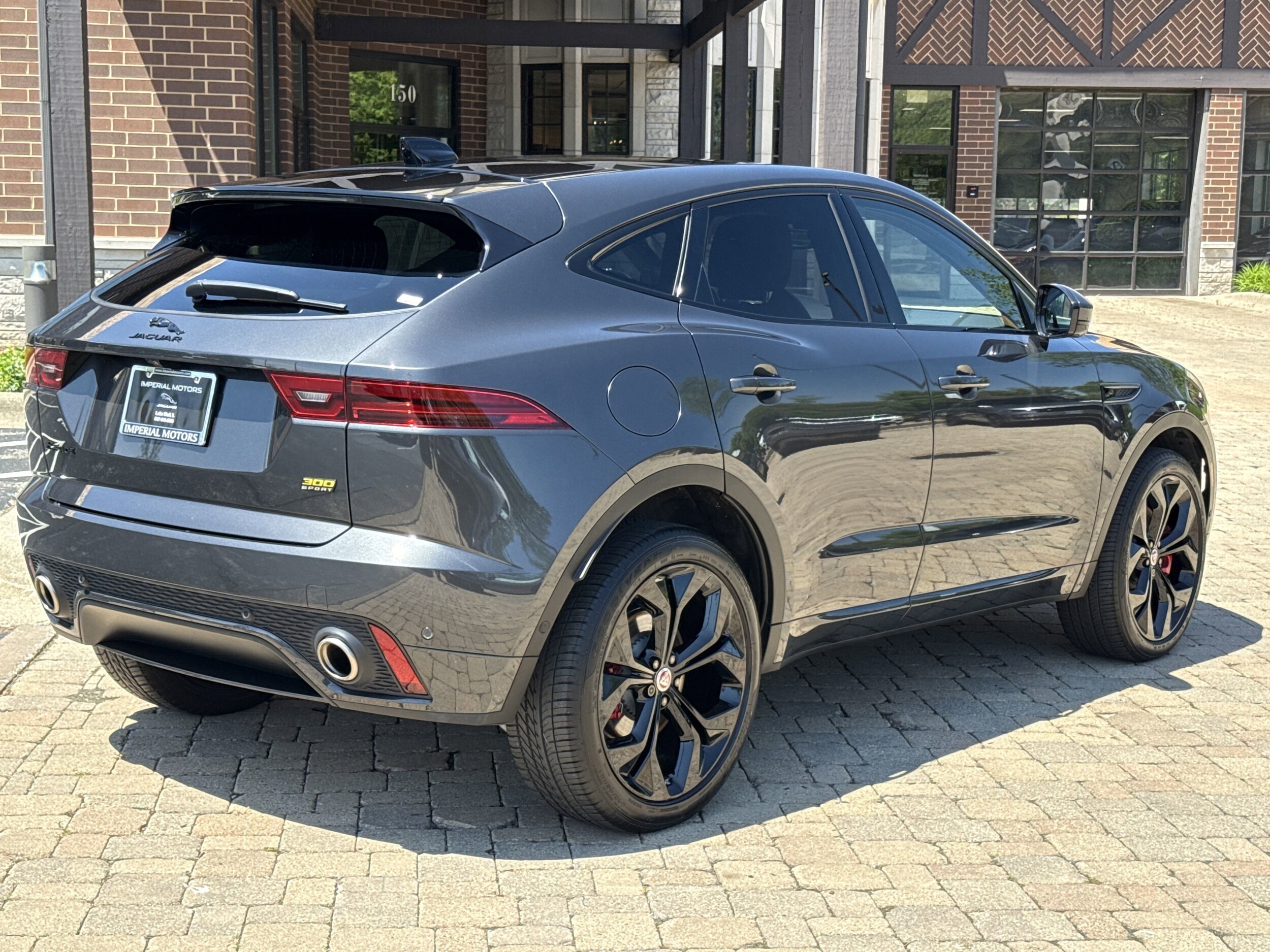 2021 Jaguar E-PACE photo 2