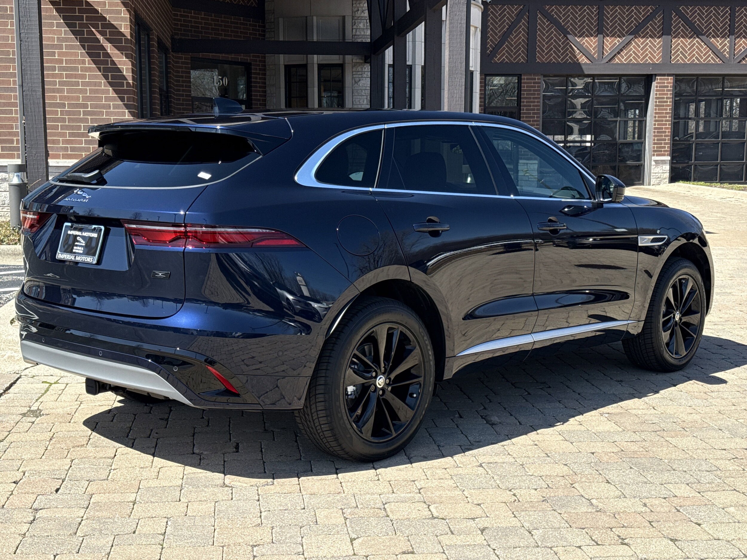 2026 Jaguar F-PACE P250 R-Dynamic S photo 2