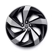 2025 Jaguar F-PACE wheel