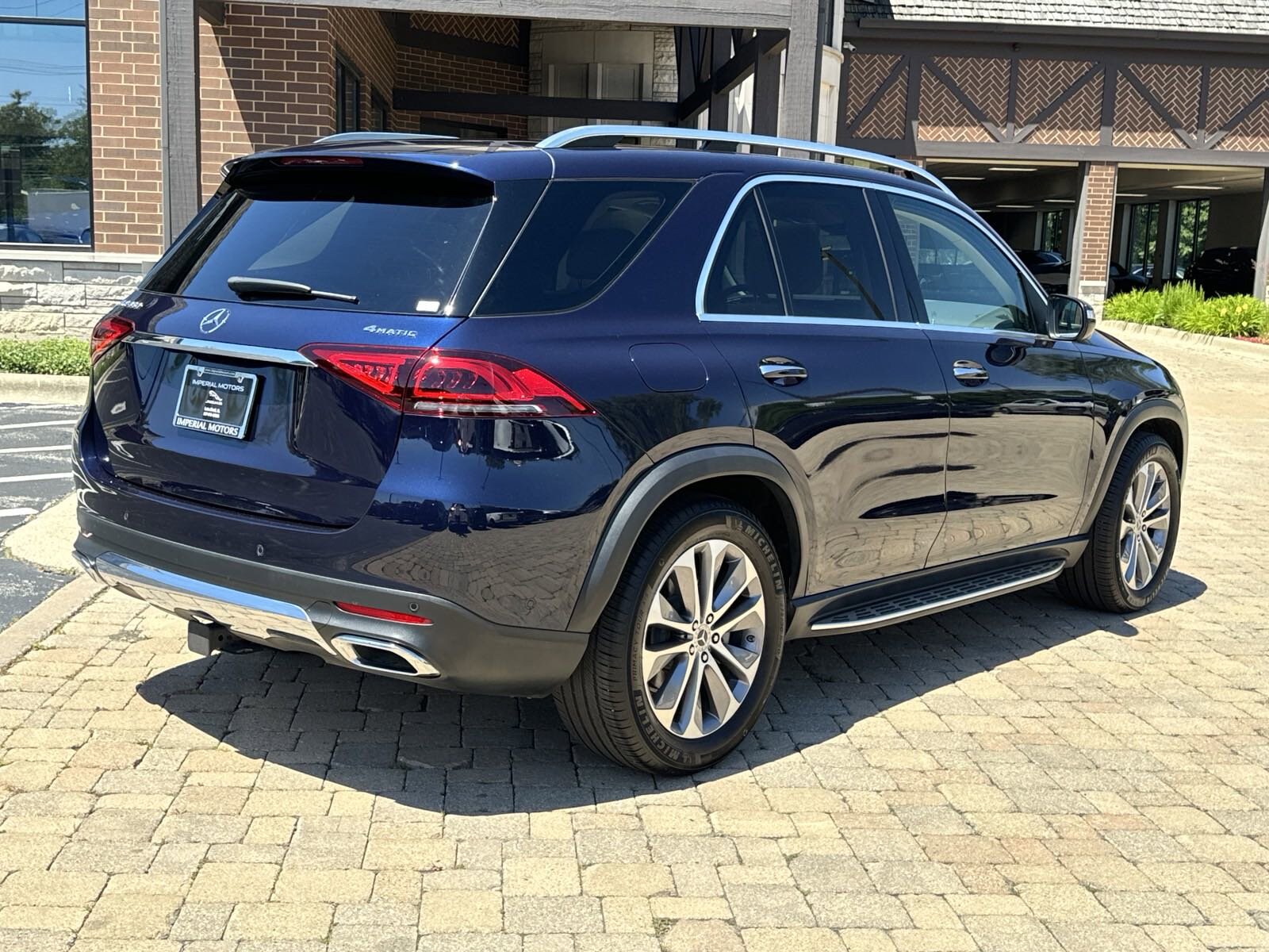 Used 2022 Mercedes-Benz GLE GLE350 with VIN 4JGFB4KB7NA635790 for sale in Lake Bluff, IL