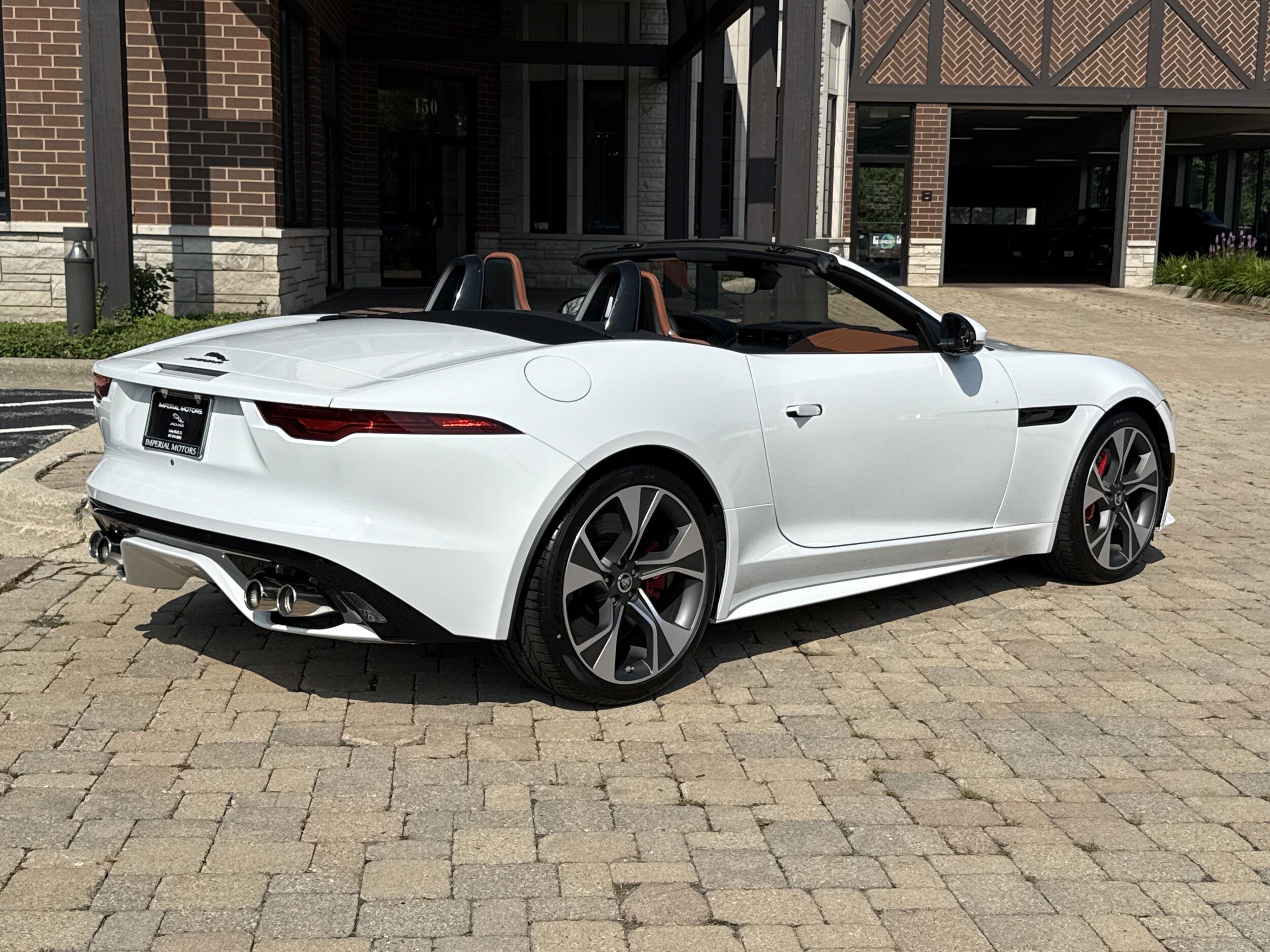 2024 Jaguar F-TYPE P450 R-Dynamic photo 2
