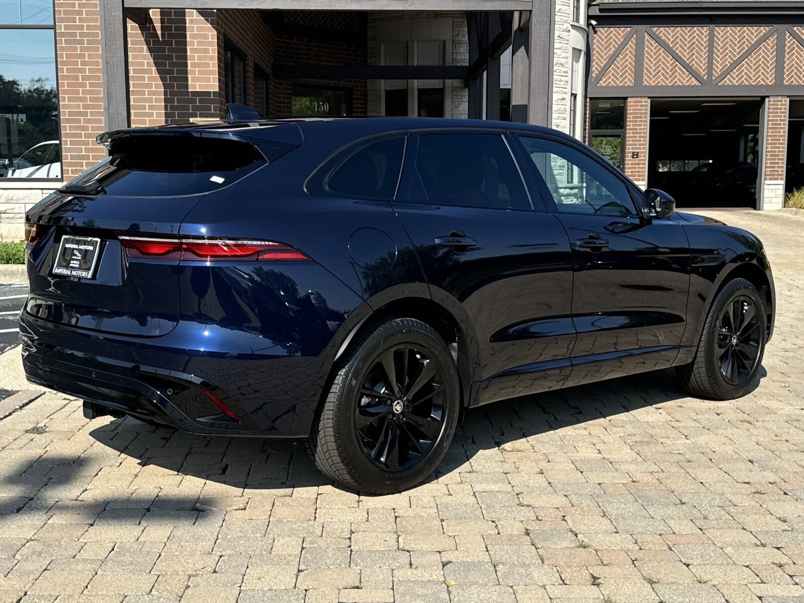 2025 Jaguar F-PACE P250 R-Dynamic S photo 2