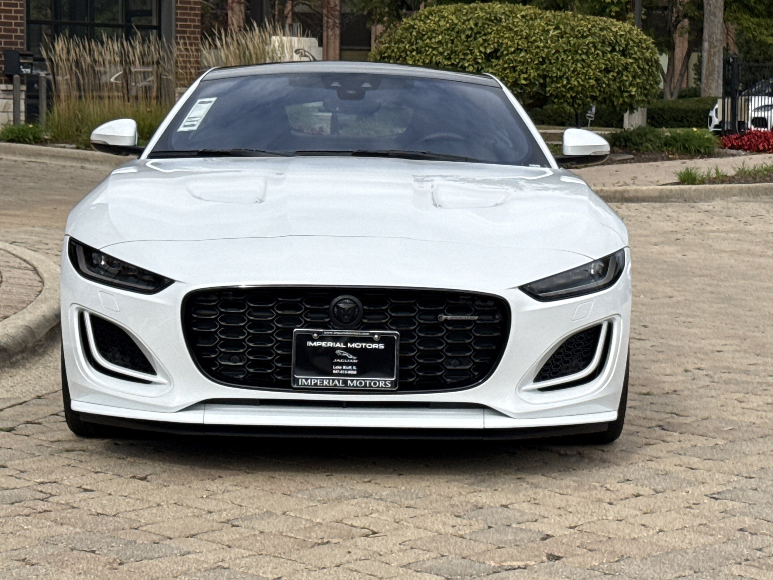 2024 Jaguar F-TYPE P450 R-Dynamic photo 3