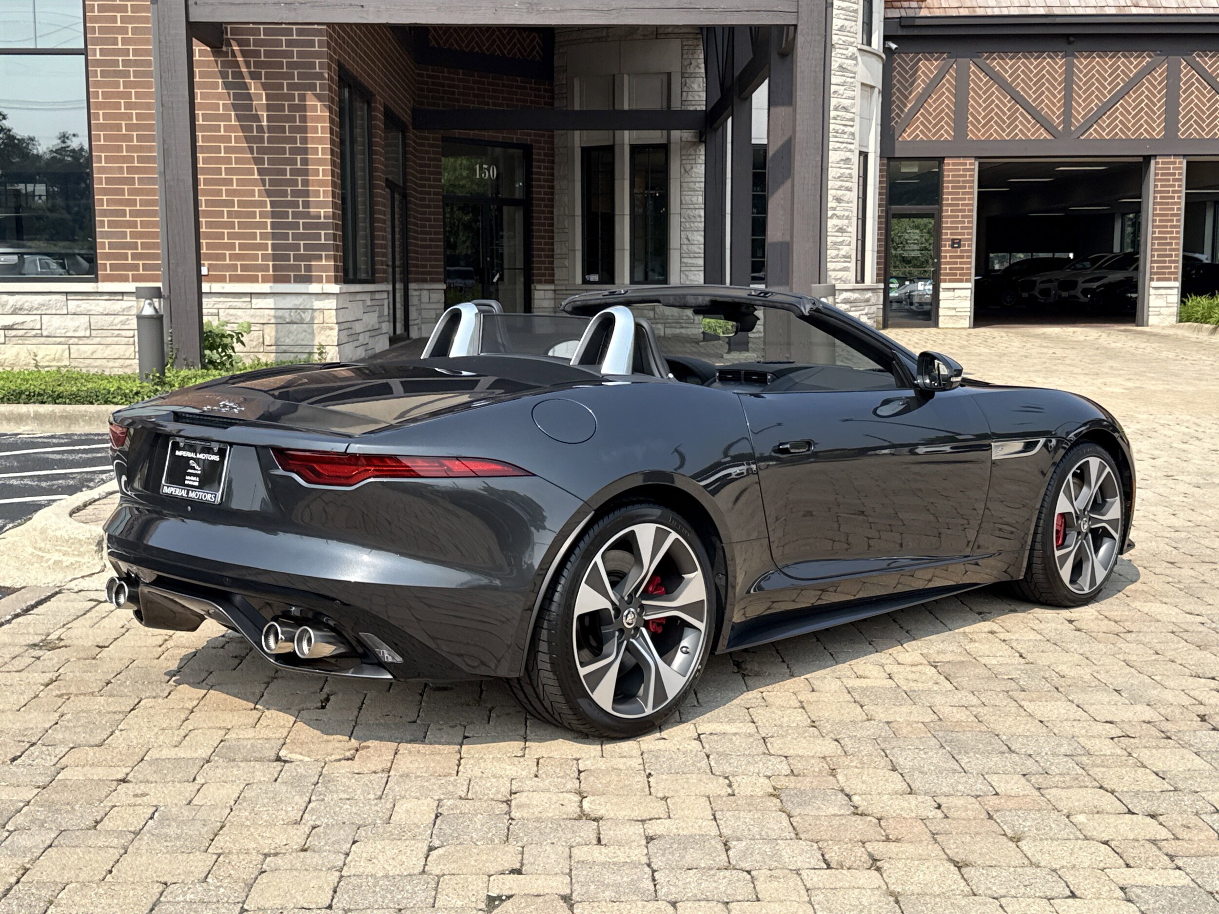 2024 Jaguar F-TYPE P450 R-Dynamic photo 2