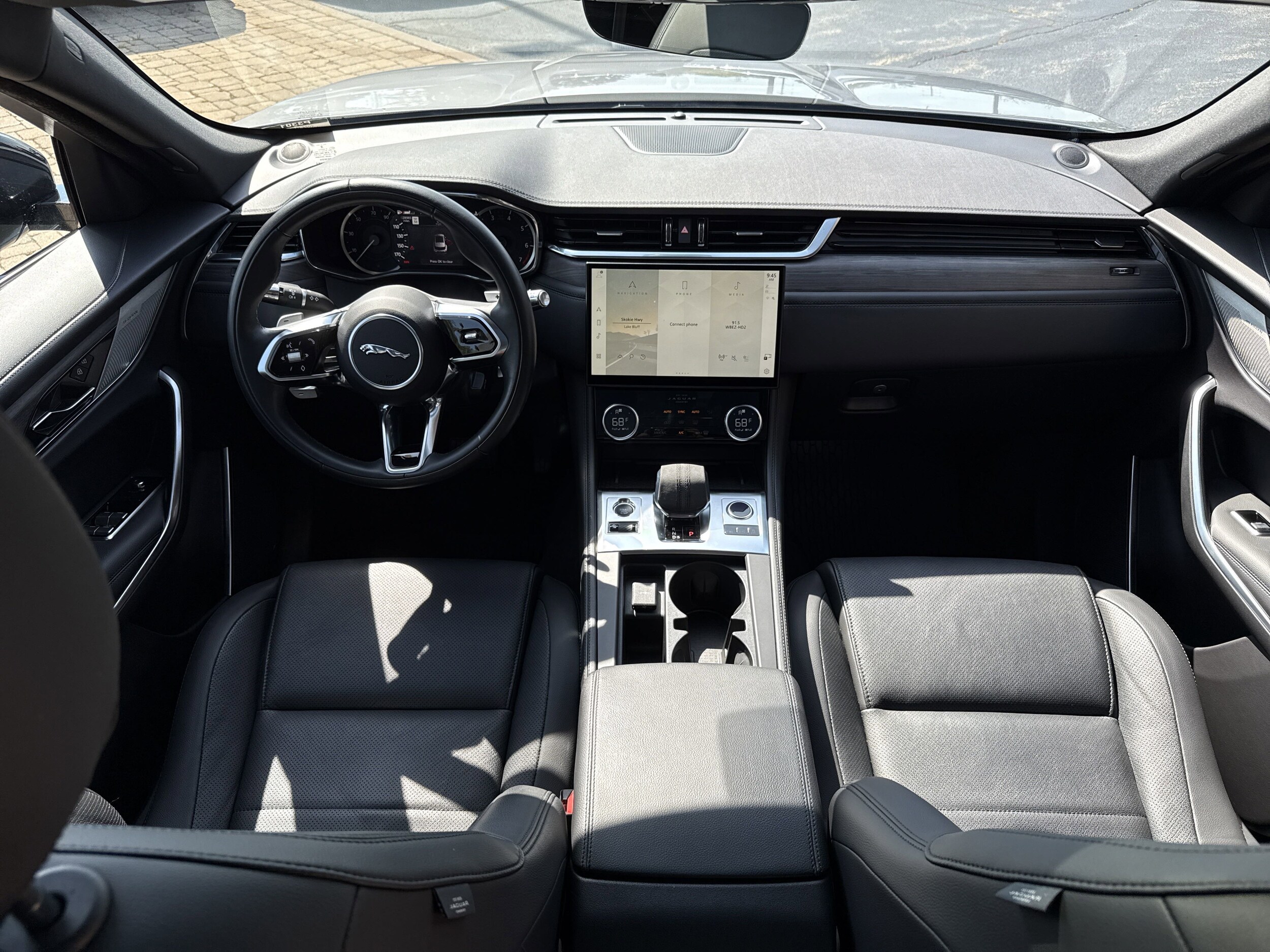 2022 Jaguar F-PACE P250 S photo 4