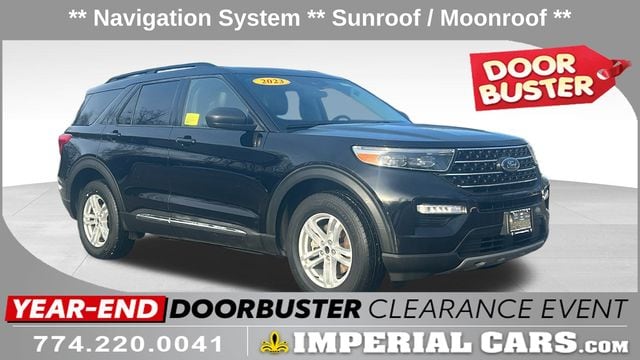 2023 Ford Explorer XLT's photo