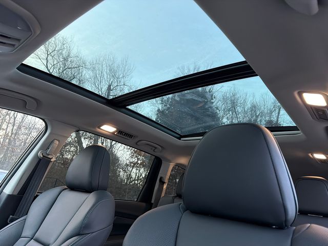 2025 Subaru Ascent Limited - Photo 39