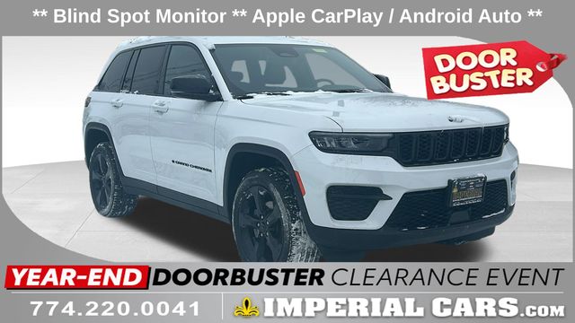 2023 Jeep Grand Cherokee Altitude's photo