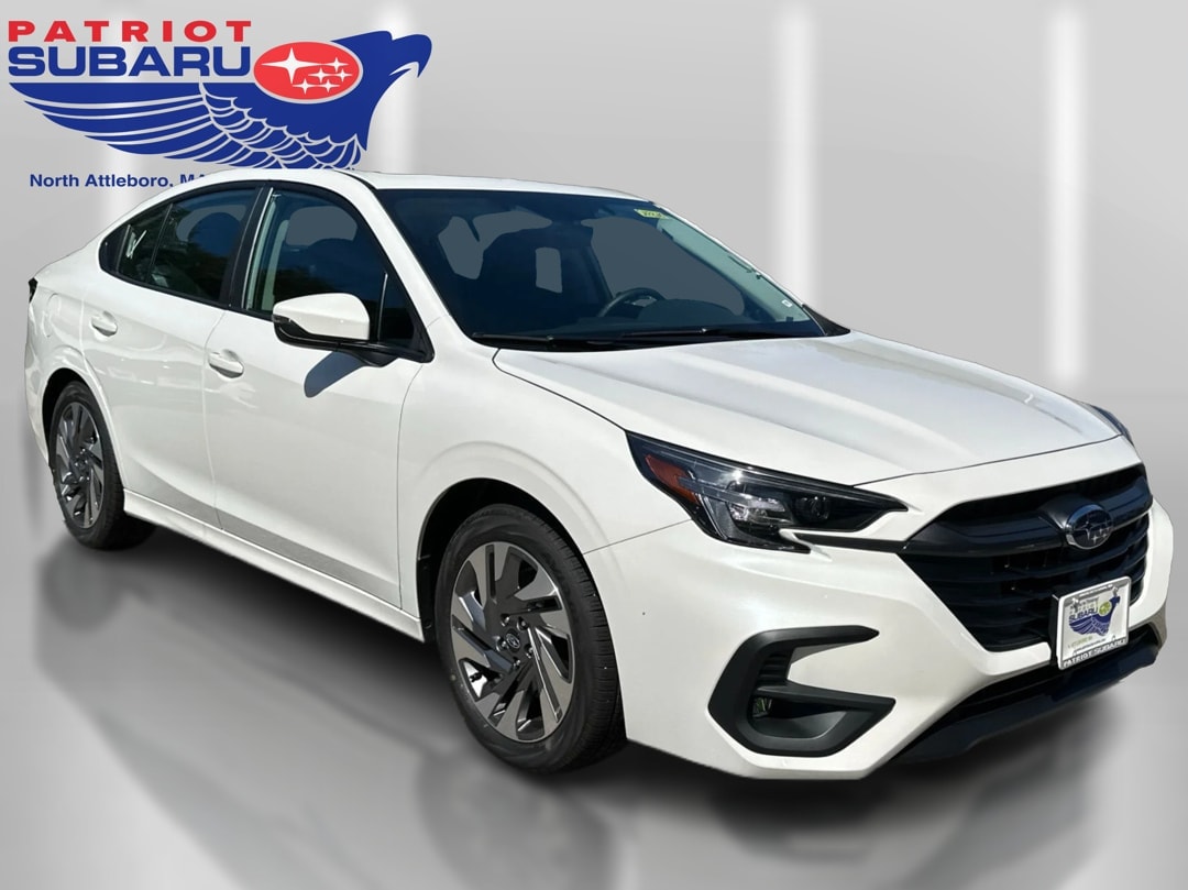 2025 Subaru Legacy Limited's photo