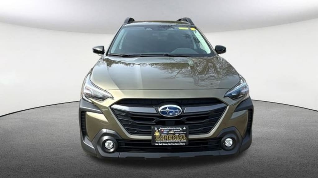 Used 2025 Subaru Outback Premium SUV