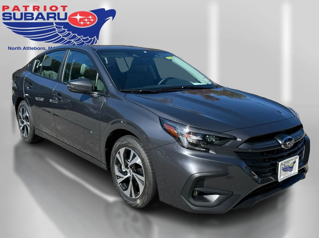 2025 Subaru Legacy Premium's photo