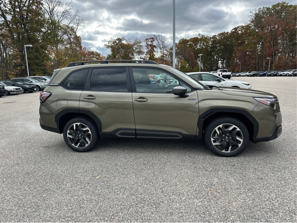 New 2025 Subaru Forester Limited Hybrid SUV