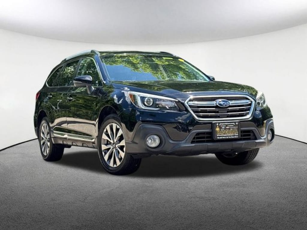 Used 2019 Subaru Outback 2.5i Touring SUV
