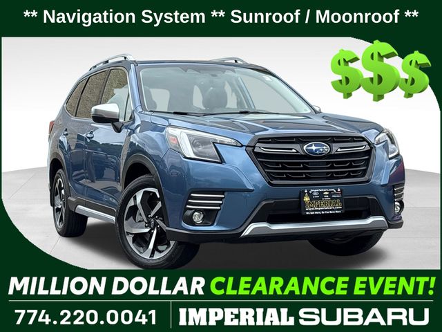 2022 Subaru Forester Touring's photo