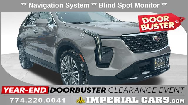 2024 Cadillac XT4 Luxury's photo