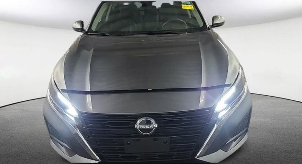 Used 2023 Nissan Altima 2.5 SV Sedan