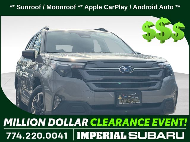 2025 Subaru Forester Premium's photo