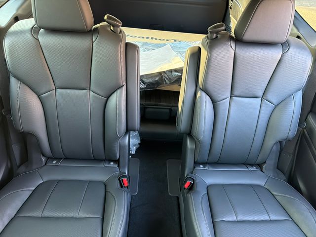 2025 Subaru Ascent Touring - Photo 36