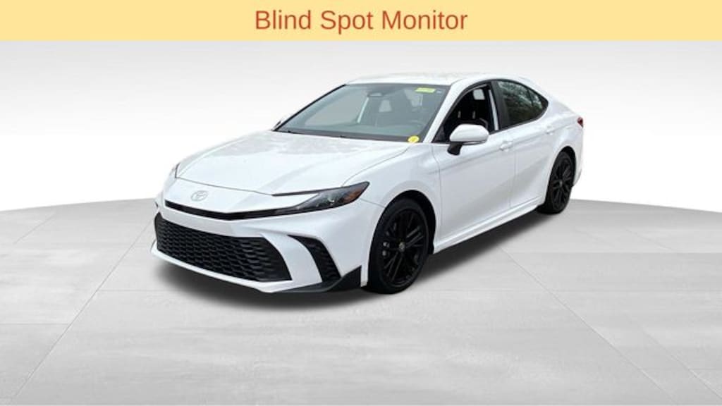 Used 2025 Toyota Camry SE Sedan