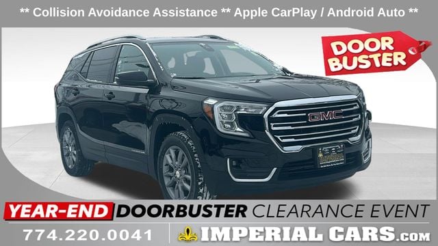 2024 GMC Terrain SLT's photo