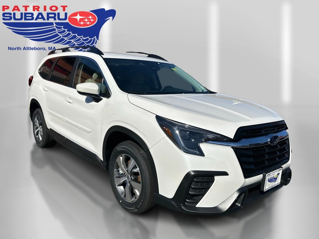 2025 Subaru Ascent Premium's photo