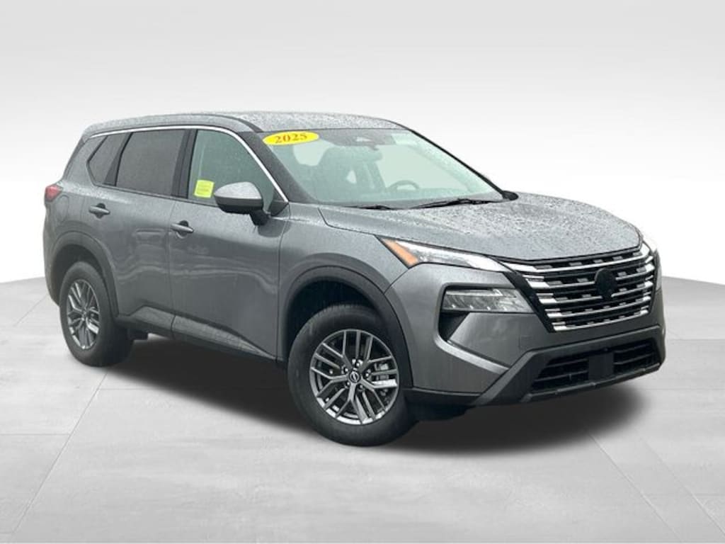 Used 2026 Nissan Rogue SV SUV