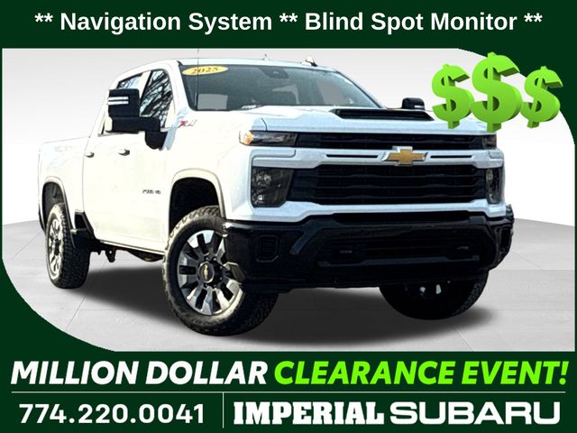 2025 Chevrolet Silverado 2500HD Custom's photo