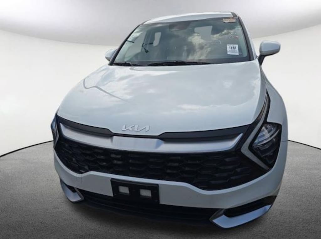 Used 2023 Kia Sportage Hybrid LX SUV