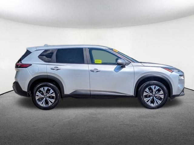 2023 Nissan Rogue SV photo 2