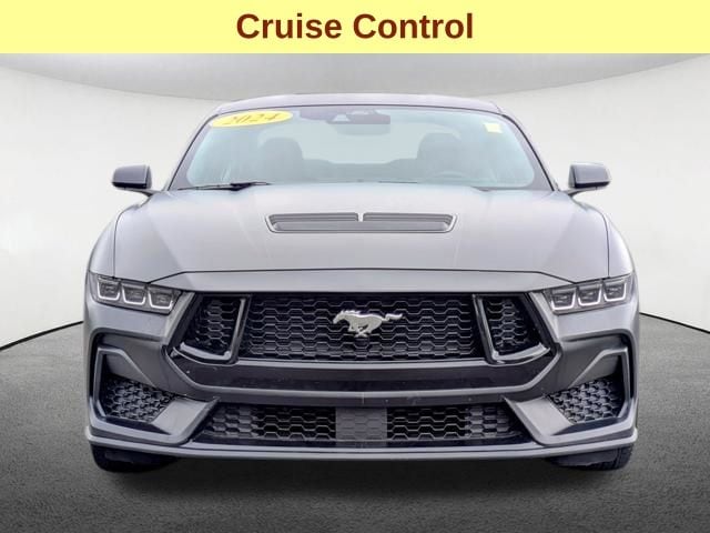 2024 Ford Mustang GT - Photo 11
