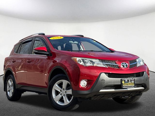 Used 2014 Toyota RAV4 XLE with VIN JTMRFREV0ED093679 for sale in Milford, MA