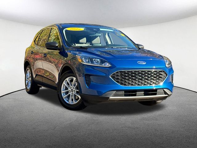 2022 Ford Escape SE photo 2