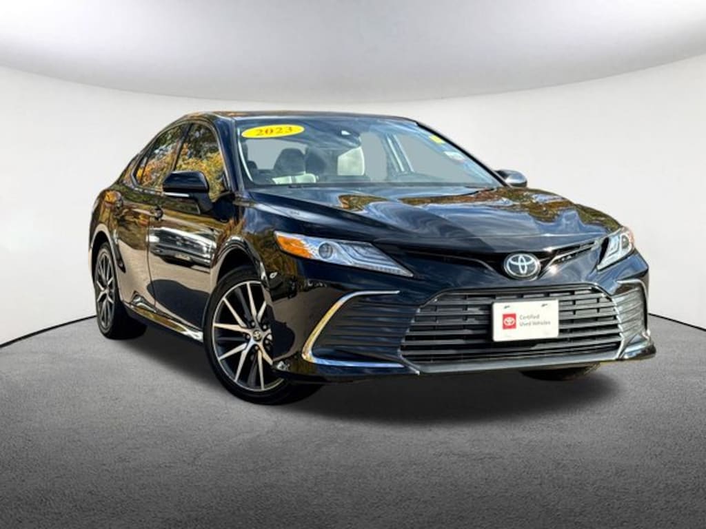 Used 2023 Toyota Camry XLE Sedan