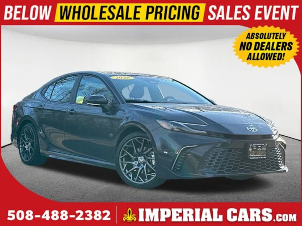 Used 2025 Toyota Camry XSE Sedan