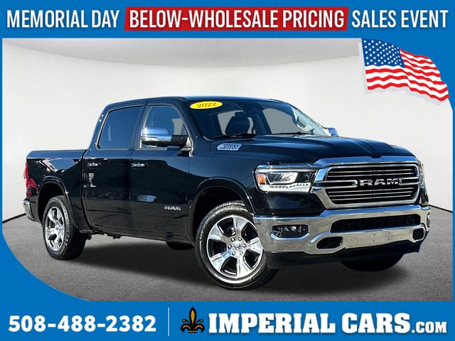 2022 RAM 1500 Laramie 4x4 Crew Cab 5'7's photo