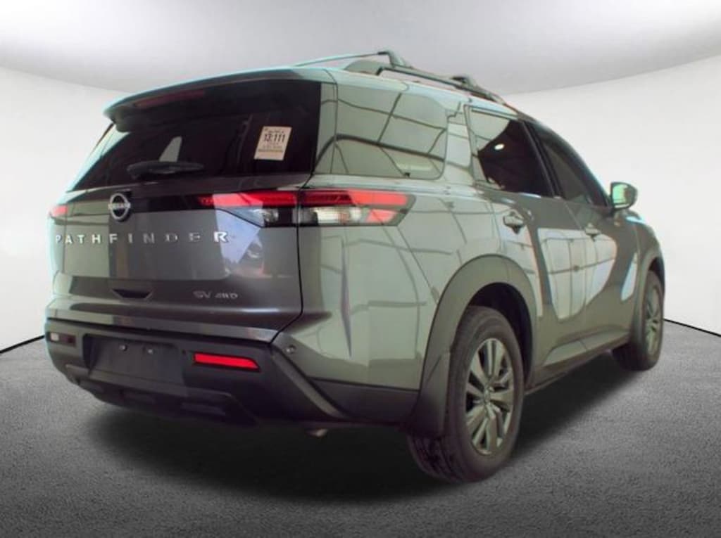 Used 2024 Nissan Pathfinder SV SUV