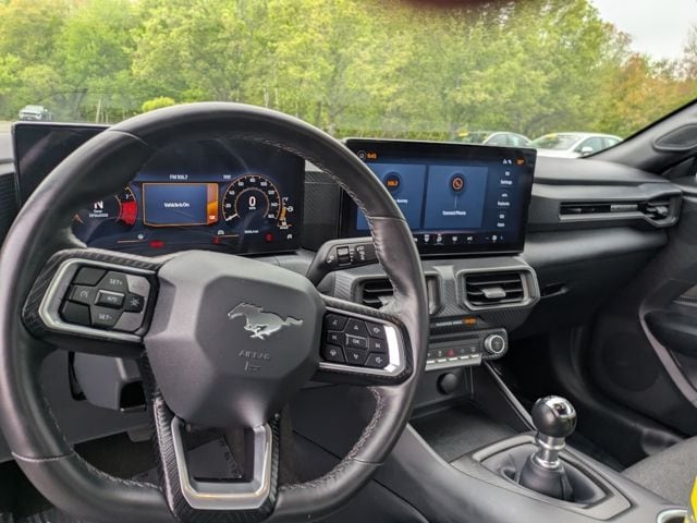 2024 Ford Mustang GT - Photo 28