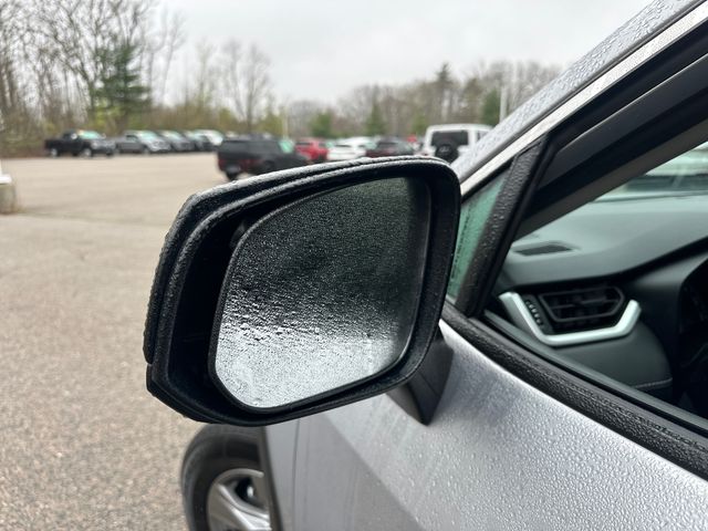 2025 Toyota RAV4 LE - Photo 19
