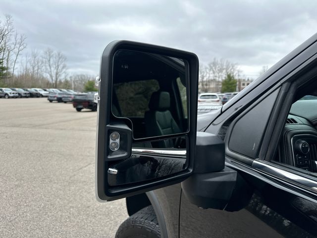 2023 Chevrolet Silverado 3500HD High Country - Photo 17