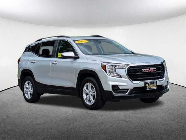 Used 2022 GMC Terrain SLE with VIN 3GKALTEV7NL223300 for sale in Milford, MA